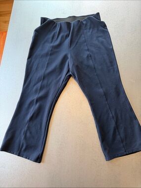 Old Navy Navy Capri Stevie High-rise Flare Leggings with Front Panel Seams XL